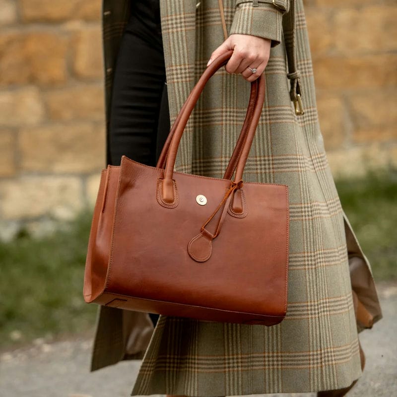 Hicks & Hides Chedworth Cartridge Ladies Handbag - Cognac